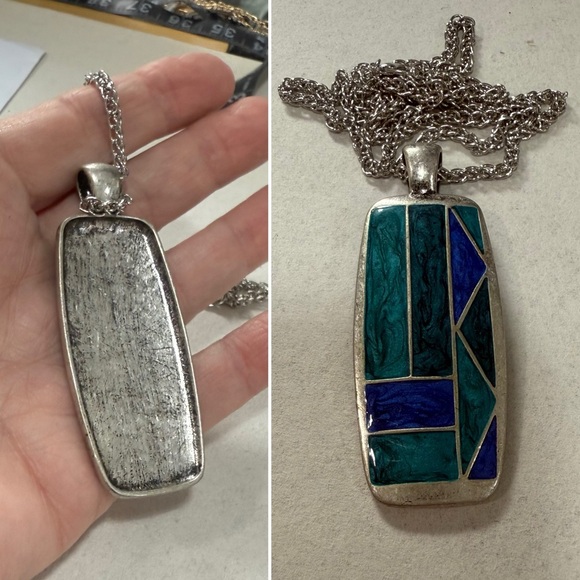 NEW! silver pendant with enamel inlays on chain brand-new - Picture 3 of 3